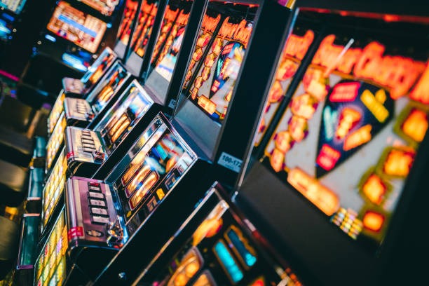 Live football and sports betting interface